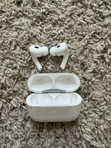 Appie airpods pro (2nd generation) earphone wireless with charging case white