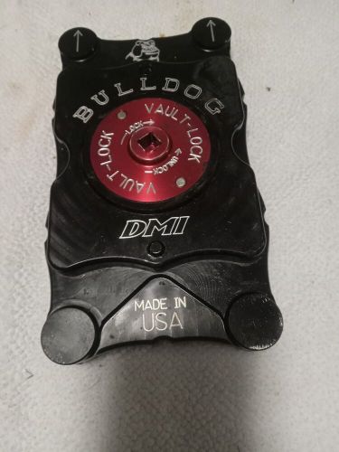 Dmi rear end cover bull dog vault - lock dirt racing