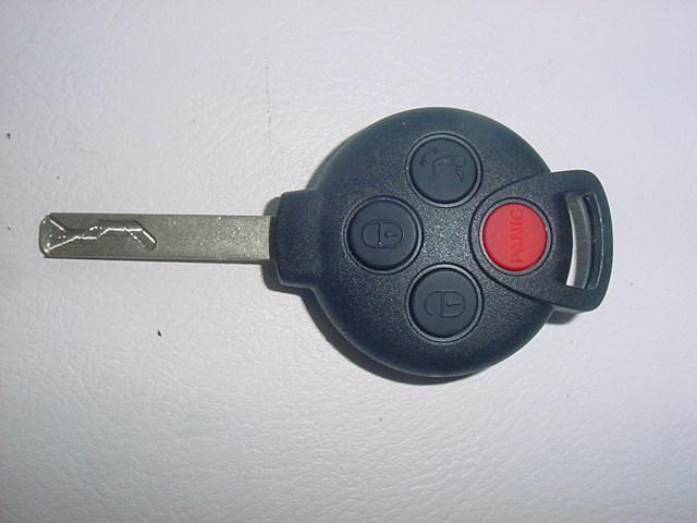 2009-2011 mercedes benz smart car fortwo key keyless entry remote fob