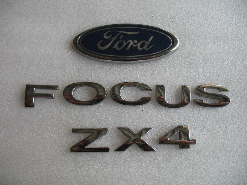 2003 ford focus zx4 rear trunk chrome emblem logo 03