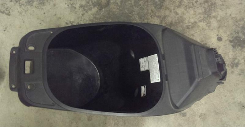 2010 yamaha zuma 125 seat bucket storage