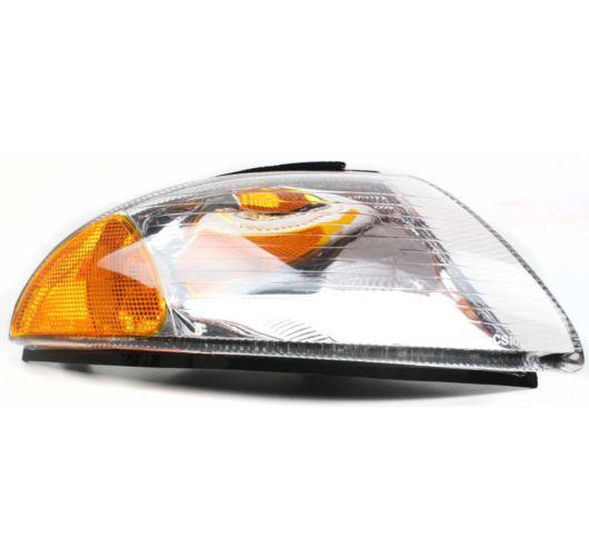 Dodge intrigue 93-94 right park side marker corner signal light lamp