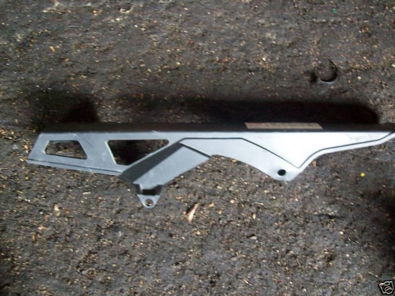 07 suzuki gsxr750 gsxr600 chainguard chain guard 97727