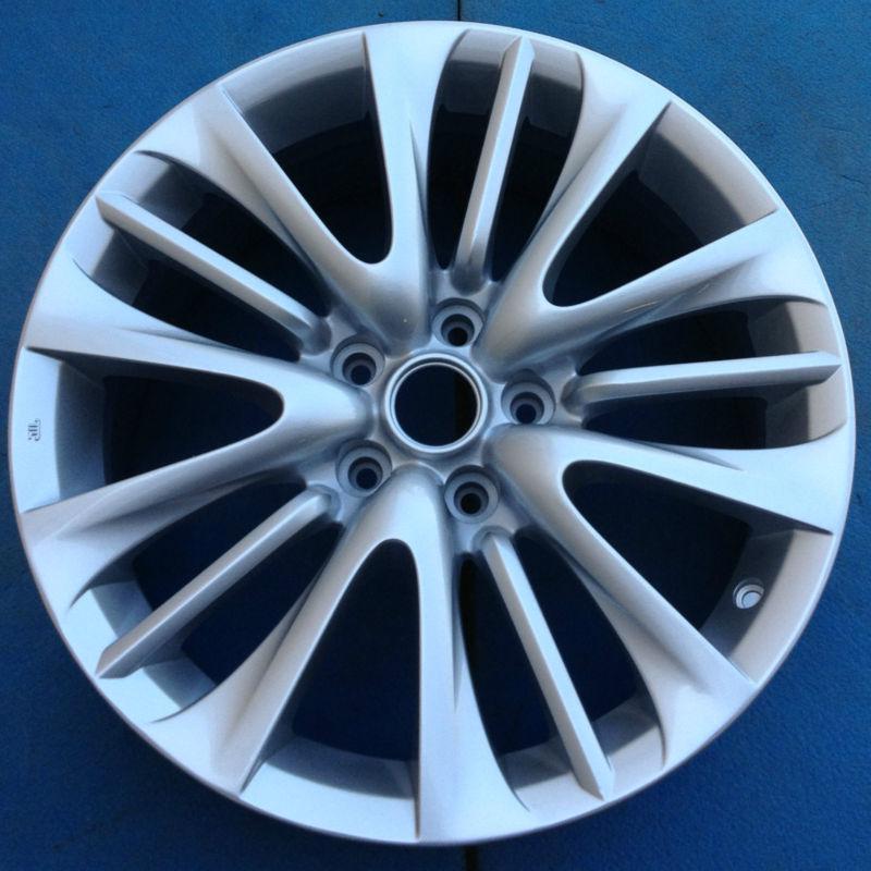 One 2011 2012 infiniti m35 m35h m37 m56 18" x8" factory oem wheel rim 73732 silv