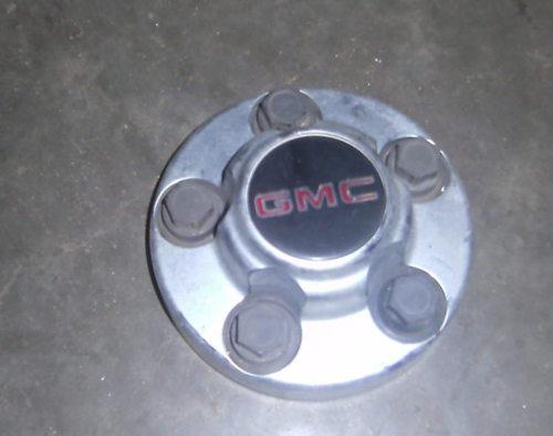 Gmc center cap w/ nut caps - 88-94 gmc truck suburban jimmy