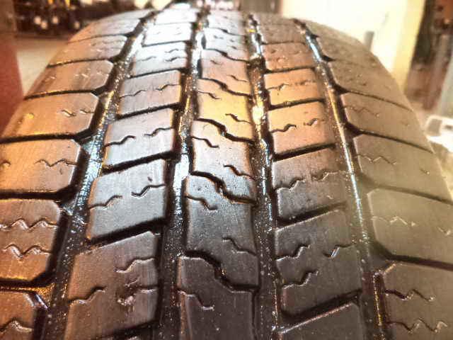 Goodyear 265/70/17 tire wrangler sr-a p265/70/r17 113r 7/32 tread