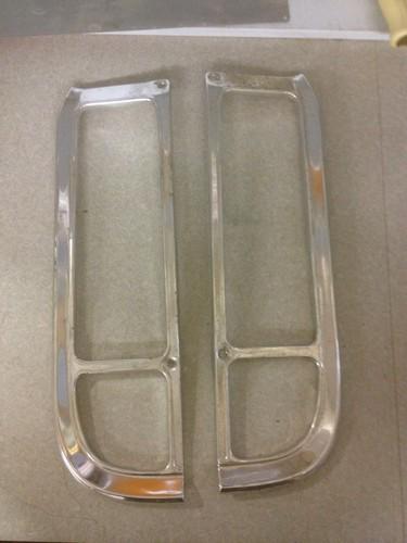 Nos 1969-1972 chevrolet chevy gmc pickup truck cheyenne blazer taillamp bezels