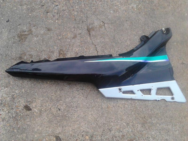 1989 - 1997 suzuki gsx 600 / 750 f gsx 750f katana right side tail fairing 