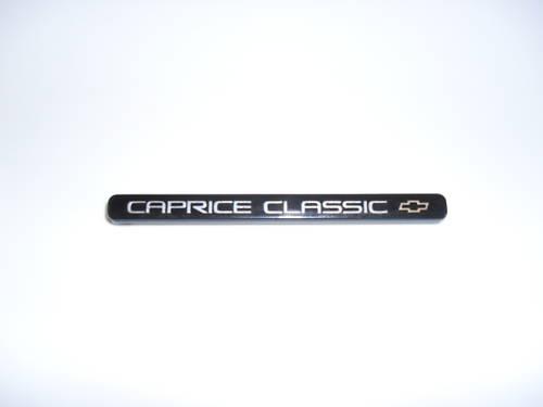 Chevy caprice classic dash emblem- oem 10218917