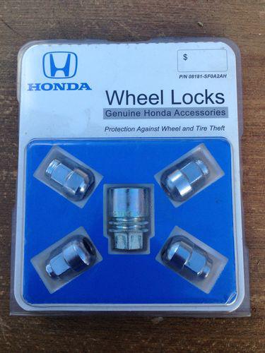 Honda wheel lock and lug nuts