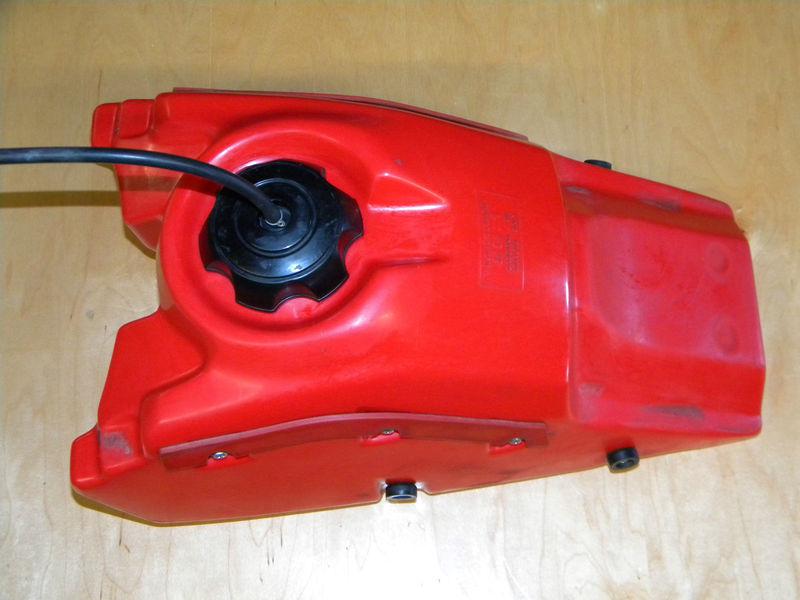 Trx250r oem red gas tank fuel trx 250r fourtrax honda 1986 1987 86 87