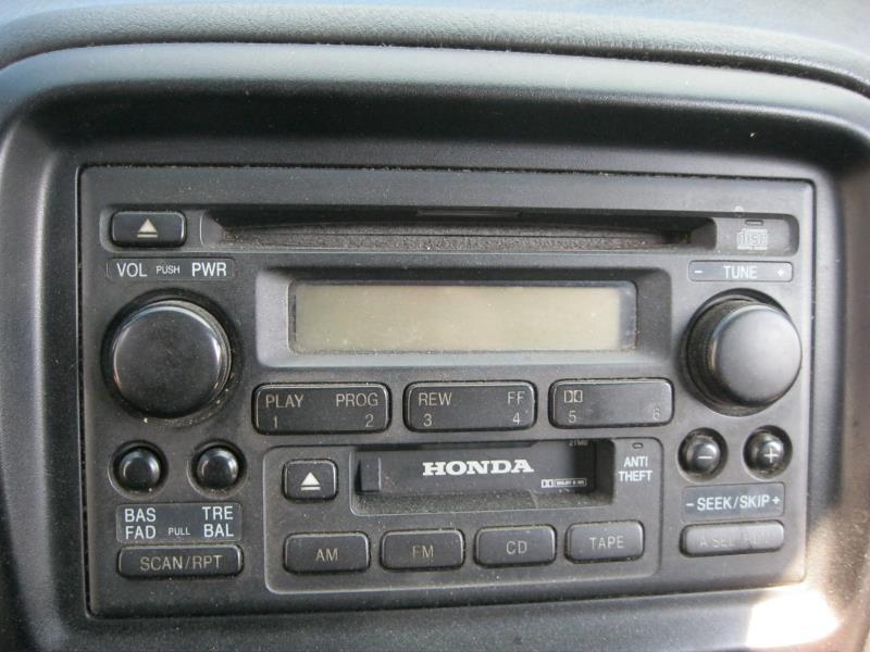 Radio stereo audio am fm cd cass 00 01 honda crv se #151899