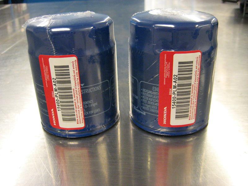 Genuine factory honda new oil filters ( 2 ) oem