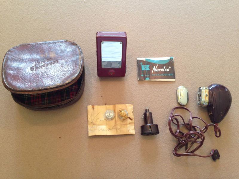 Vintage  rare 40s-1950s accessory auto norelco sportsman shaver kit 