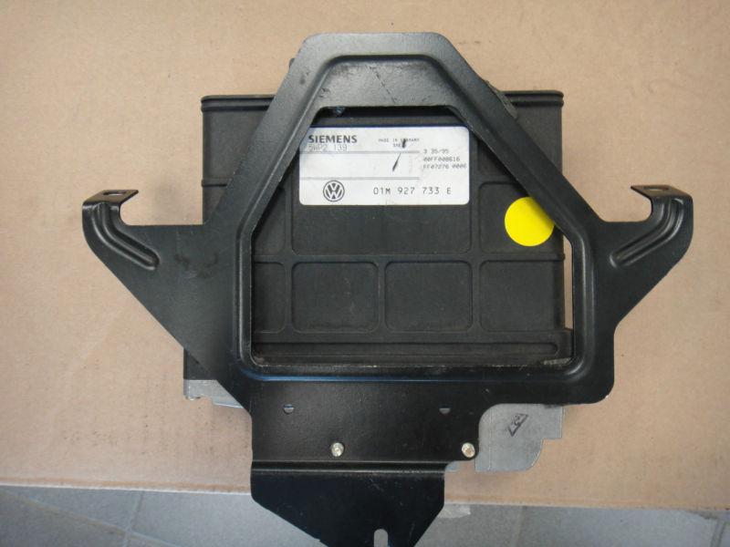 Jetta golf 2.0 transmission control module unit computer 01m927733e