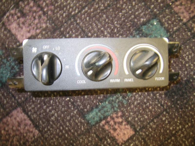 Excursion front overhead console ac controls. take out, 