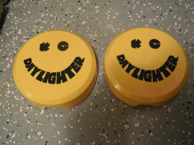 Kc daylighter smiley face fog light covers ~ new ~ kc hilites light guards, pair