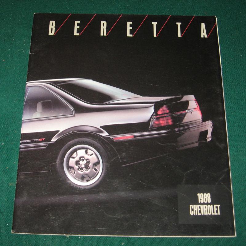 1988 chevy beretta introductory sales brochure; beretta gt coupe; 30 pgs