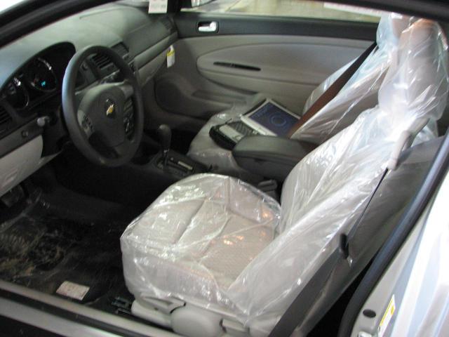 2007 chevy cobalt floor center console black 854236