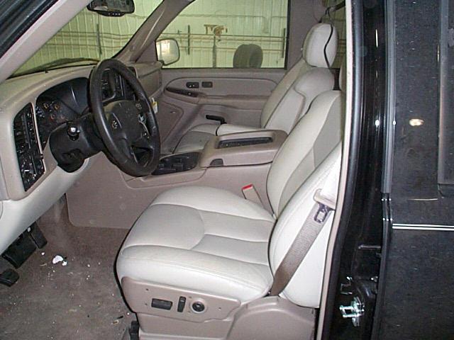 2004 chevy suburban 1500 floor center console tan 736554