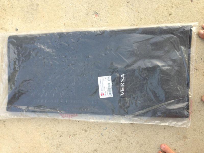 Nissan versa sedan carpeted trunk mat new oem (charcoal)