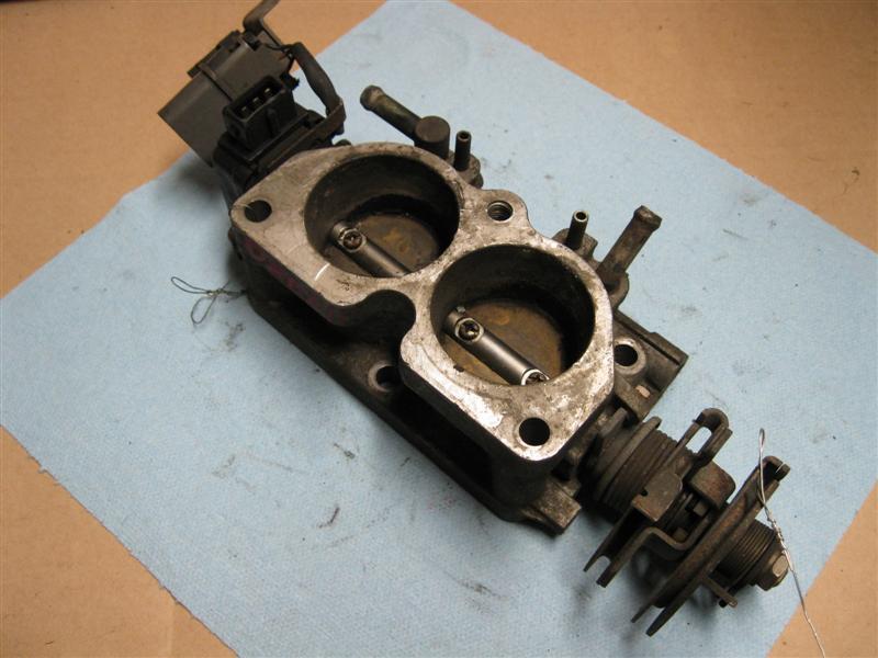 Throttle body nissan maxima 89 90 91 92 93 94 333589