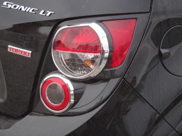 Tail light 12 sonic hatchback, right