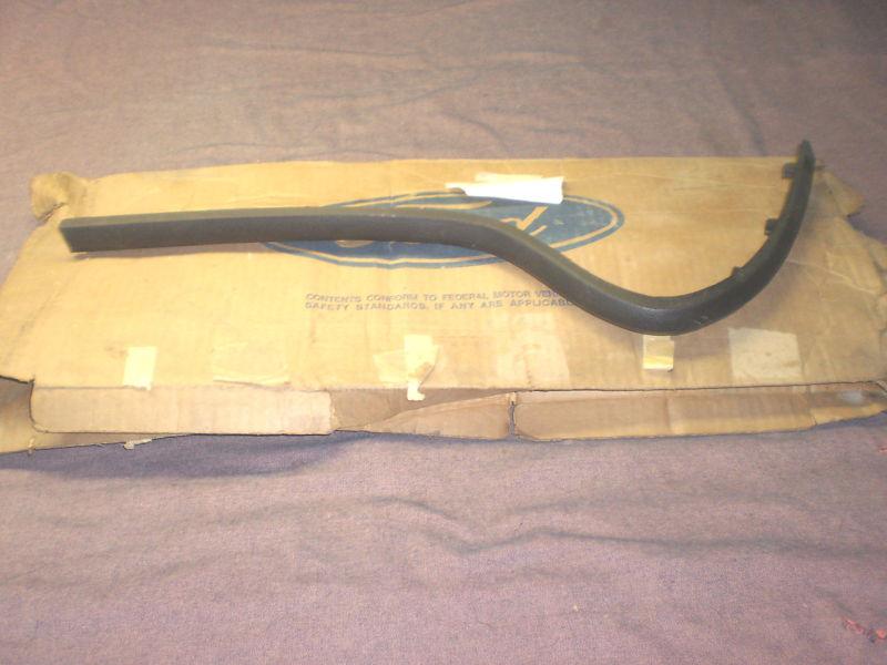 Ford 74 fullsize front bumper outer pad lh orig. ford nos