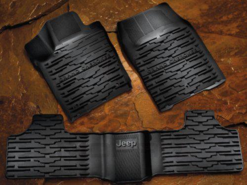 2011 - 2012 jeep grand cherokee slush mat set 82212172ac