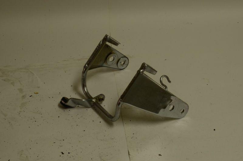 Yamaha xj 550 maxim head light bucket mounting bracket