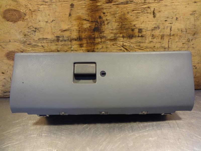 88 mustang gray glove box assembly  208291