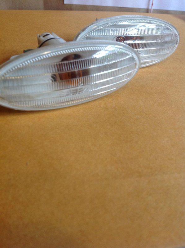 Nissan march qashqai  micra juke side marker lights turn signals /oem 2006-2011