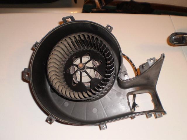 2003 06 saab 93 blower motor oem (automatic climate control)