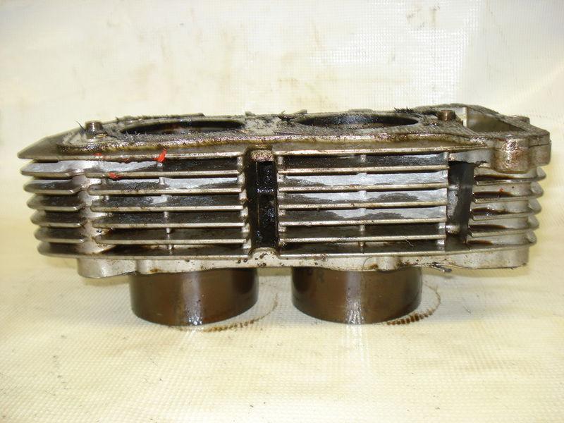 75 yamaha tx 500 tx500 xs500 xs - cylinders - cylinder block