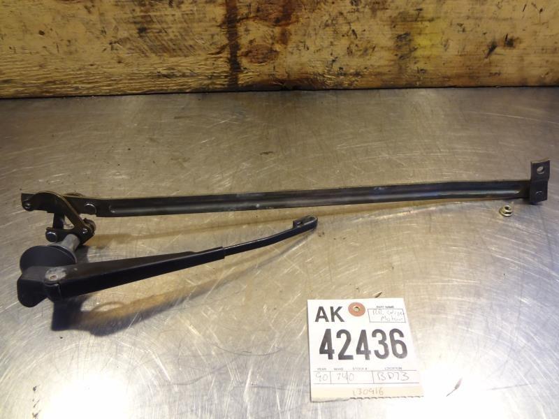 90 volvo 740 wiper arm 208158