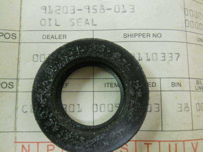 Honda nos atc185, atc200, 1980-86, oil seal 19.8x35x8, # 91203-958-013   a1