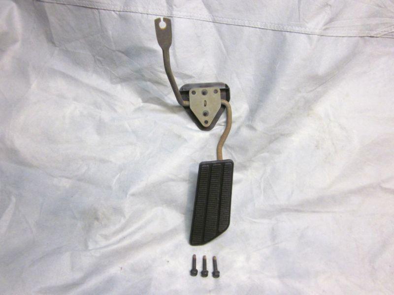 88 89 90 91 92 93 94 95 96 97 98 chevy gmc truck 92-98 suv gas pedal 1500 yukon