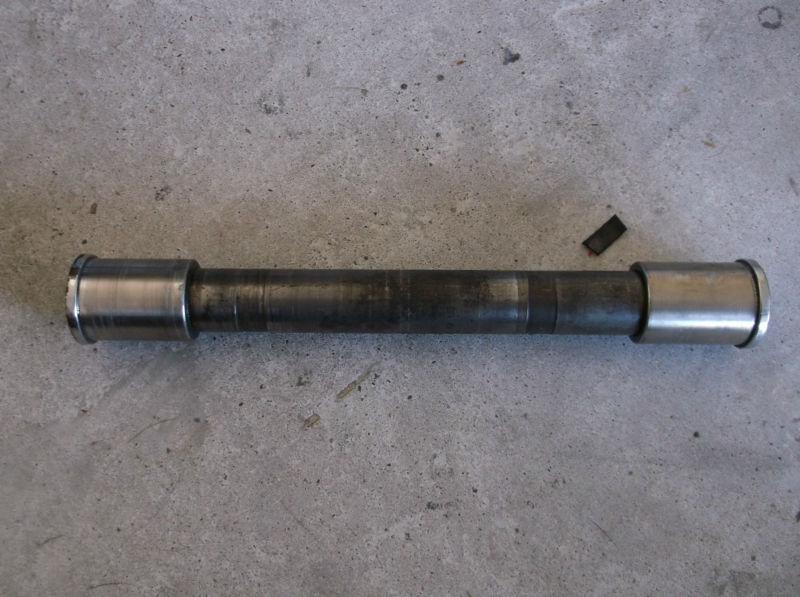 Zx7 zx7r front axle  96-03