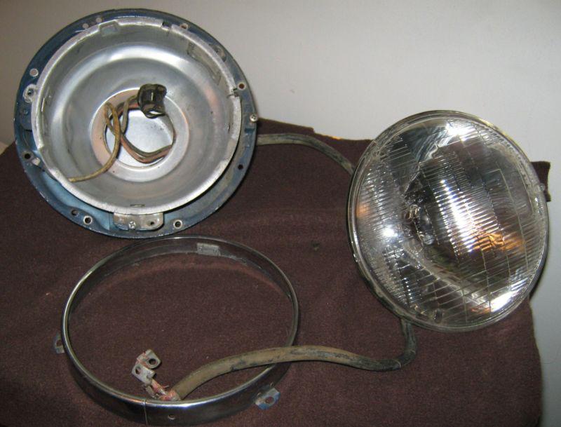 Original headlight assembly for 1951 dodge ¾ truck b3 series