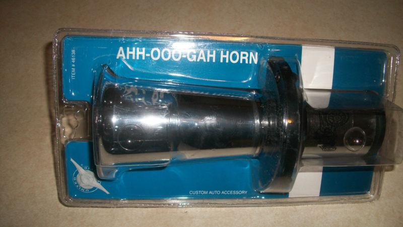 Chrome 12 volt ahh-oo-ga horn