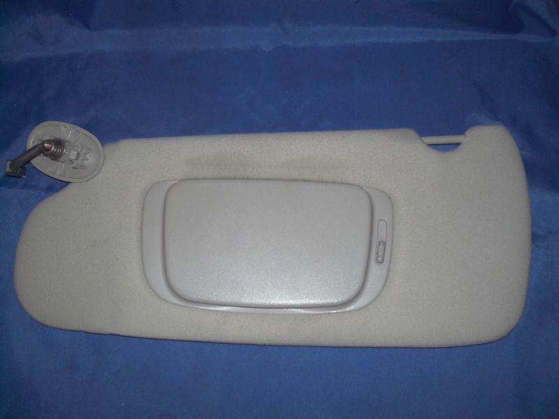 96-00 voyager caravan town country sun visor sunvisor left driver lh light gray