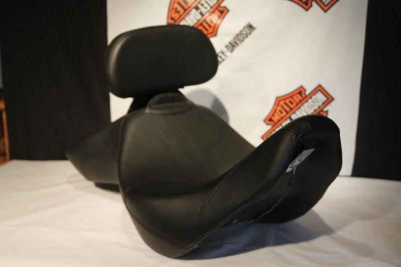 Harley davidson signature series seat w/backrest 51985-08