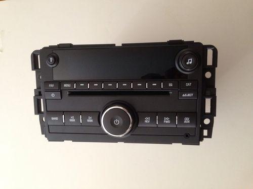 General motors pn 20935119 oem factory am/fm cd