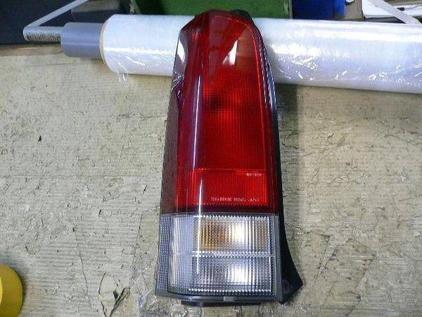 Mazda az wagon 1998 rear left combination lamp [2115600]