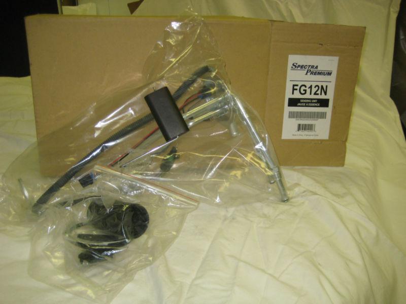 92-97 chevy/gmc fuel tank sending unit, blazer, tahoe, yukon 5.7l new in box