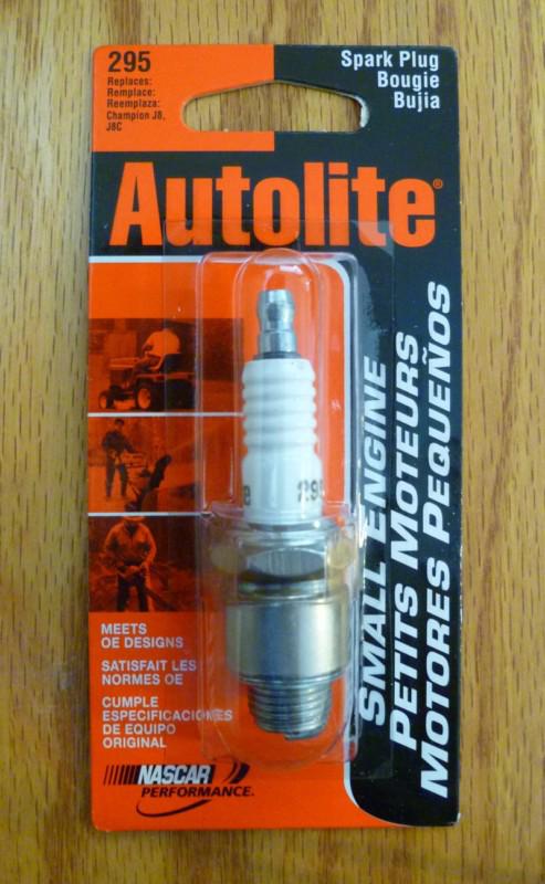 Autolite 295 spark plug - small engine / lawn - champion j8c, j8, w8e