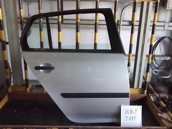 Volkswagen golf 2005 rear right door assembly [3713300]