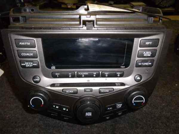 04-07 accord 2dr oem 6 cd radio lkq