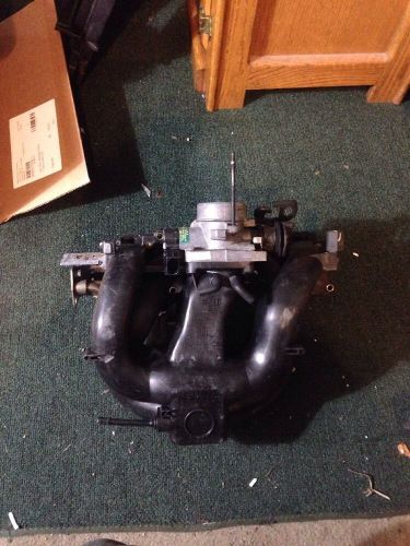 Ford escort intake manifold (4-121, 2.0l) dohc (upper) 9 bolt head mounting oem