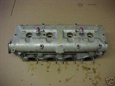 Porsche 928 s 32 valve cylinder head with valve cover